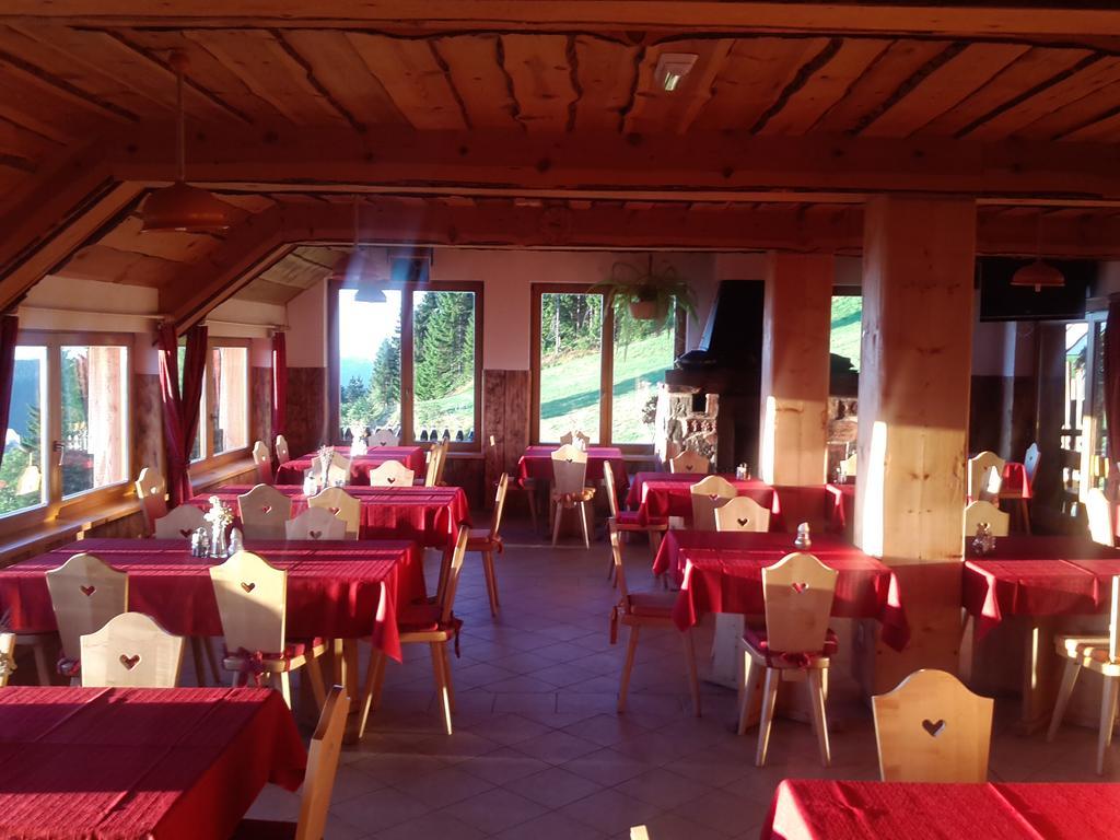 Gostisce In Penzion Stari Vrh Poljane nad Škofjo Loko Eksteriør bilde